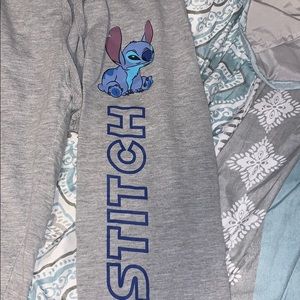 gray stitch sweatpants